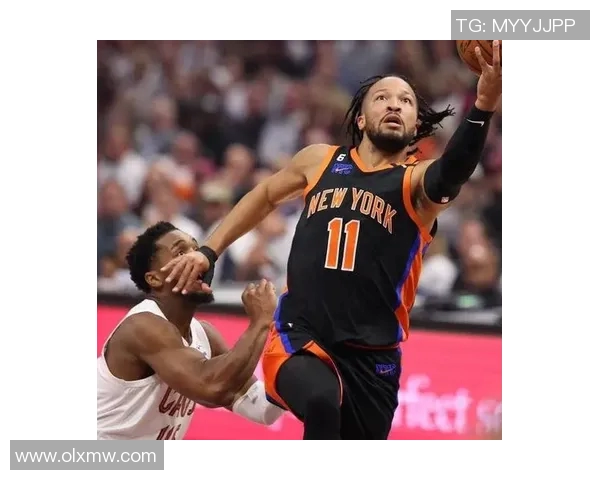 奥拉迪波的闪耀之夜：步行者客场逆袭尼克斯