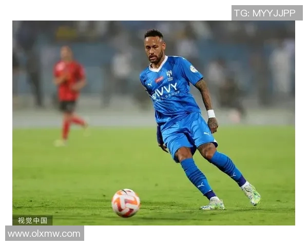 巴黎圣日耳曼再登顶，内马尔双响助蝉联法甲冠军