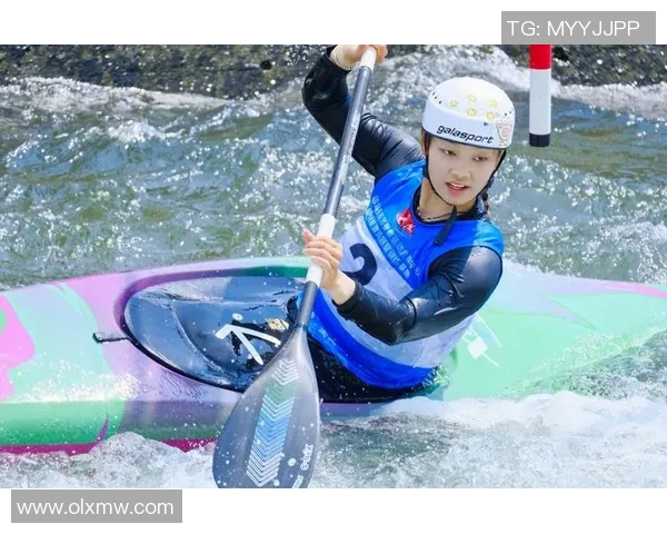 激流勇进挑战极限皮划艇激流回旋决赛精彩纷呈展现水上运动魅力 激流勇进挑战极限皮划艇激流回旋决赛精彩纷呈展现水上运动魅力